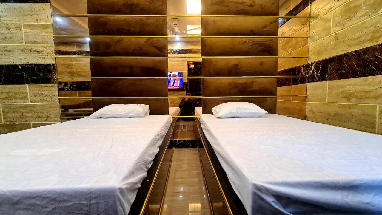 Smart Apartments & Hotel Lahore Ngoại thất bức ảnh